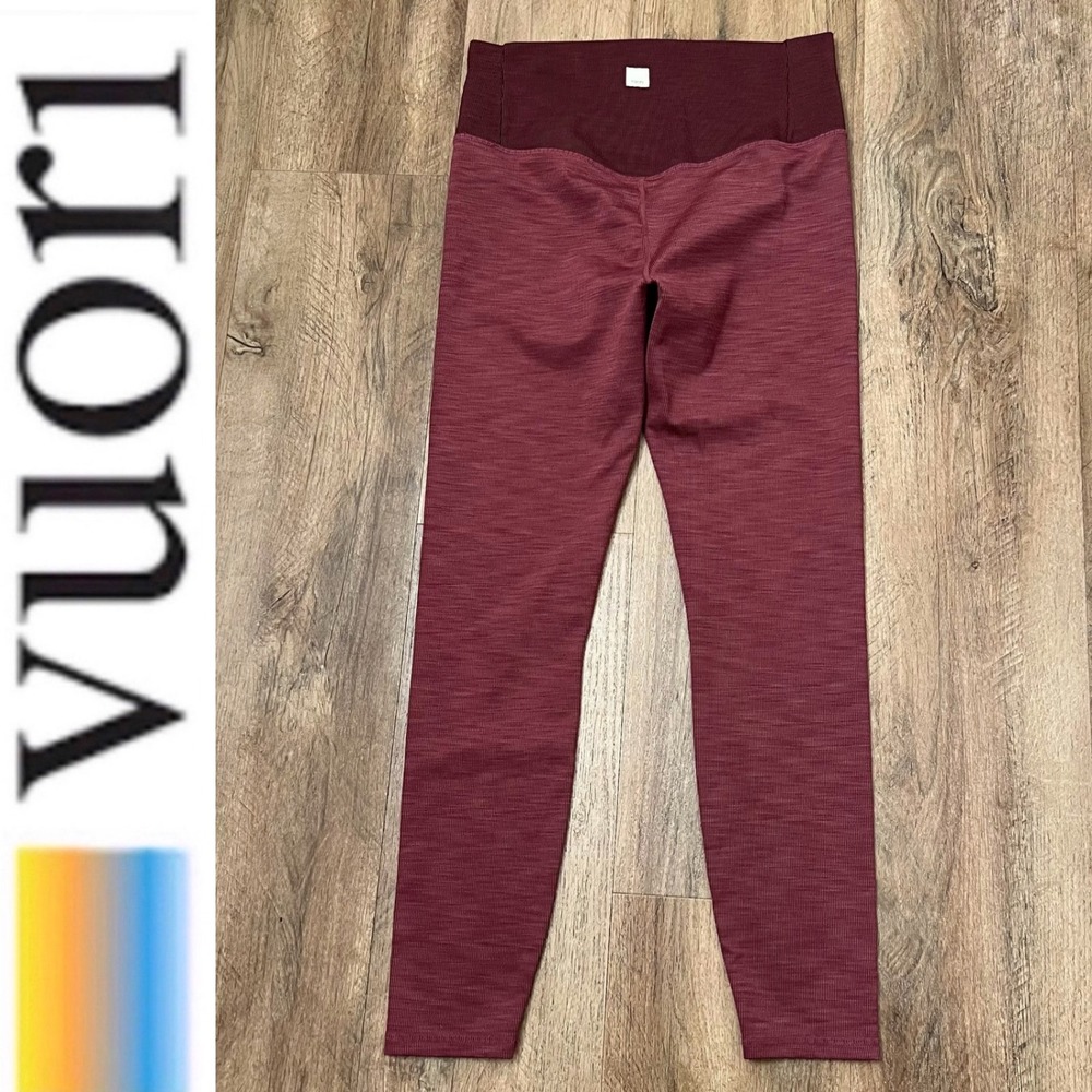Vuori Lux Ribbed Studio High Rise Performance Leggings Maroon Size Medium